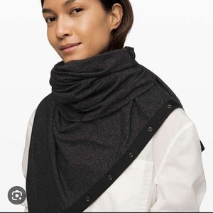 Lululemon Vinyasa Scarf